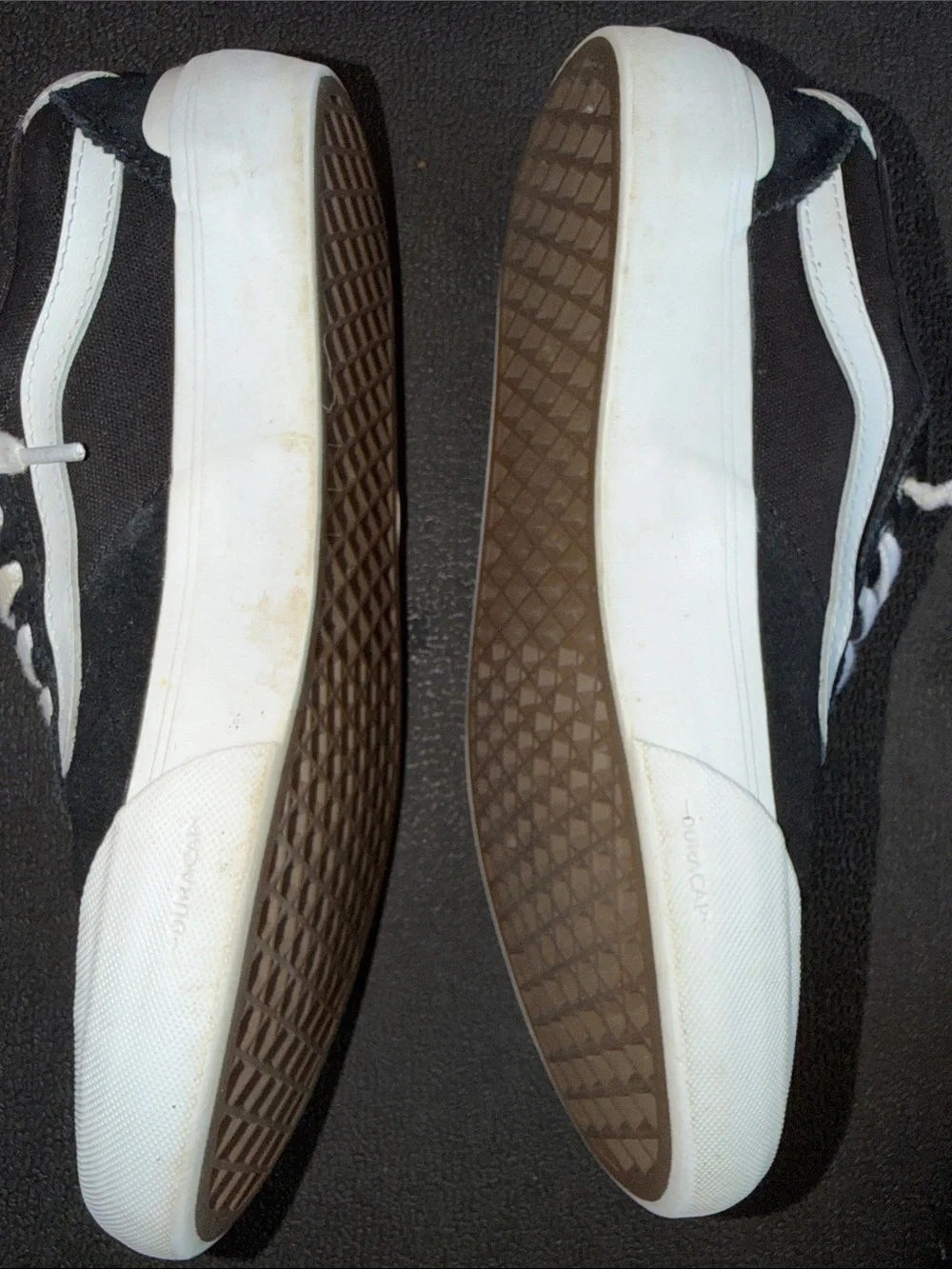 CHIMA FERGUSON-Vans- Black & White Low-Top Sneakers